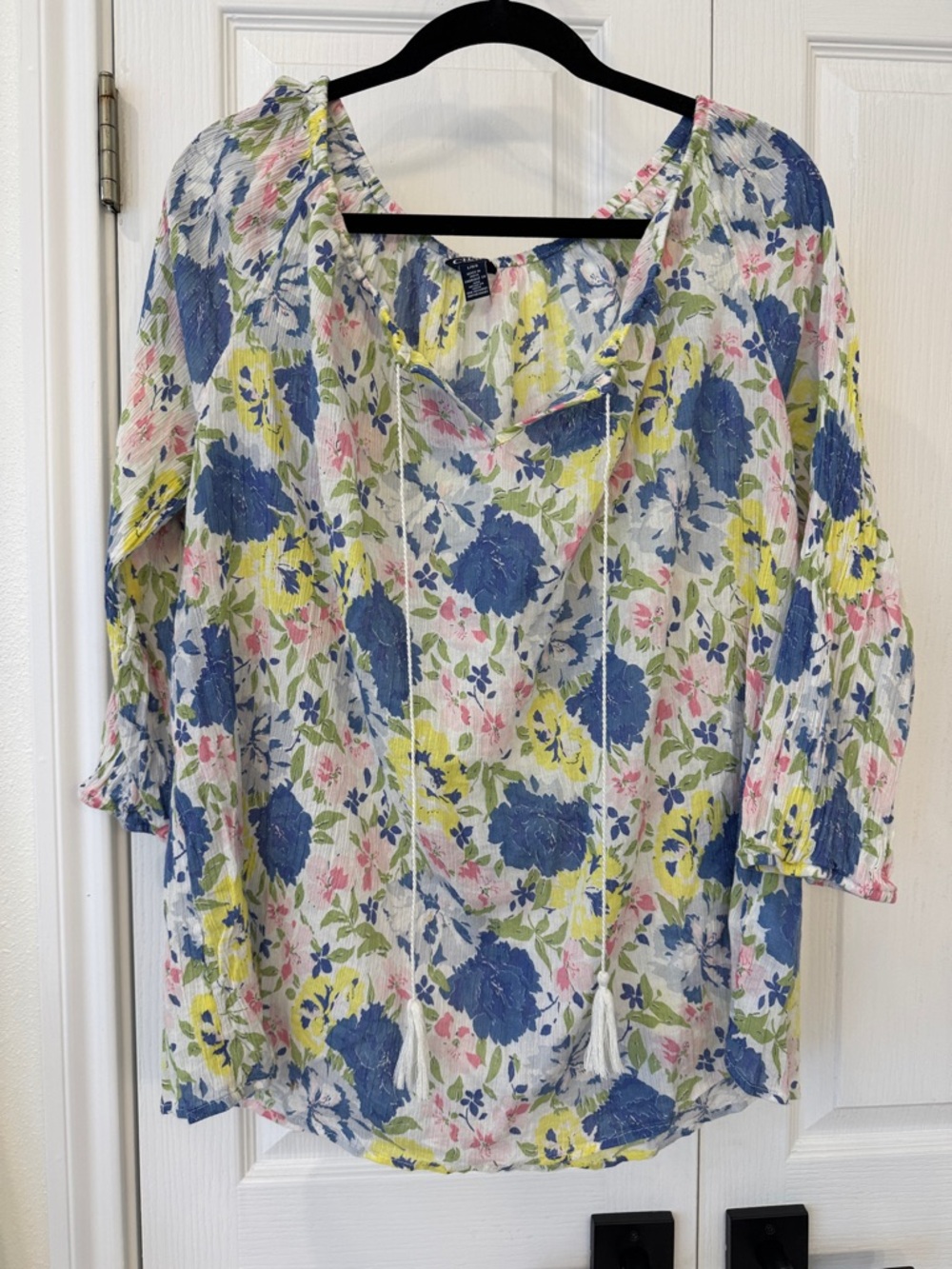 Chaps Denim Blue Yellow Pink Floral Tie Neck Peasant Blouse size L 100% Cotton